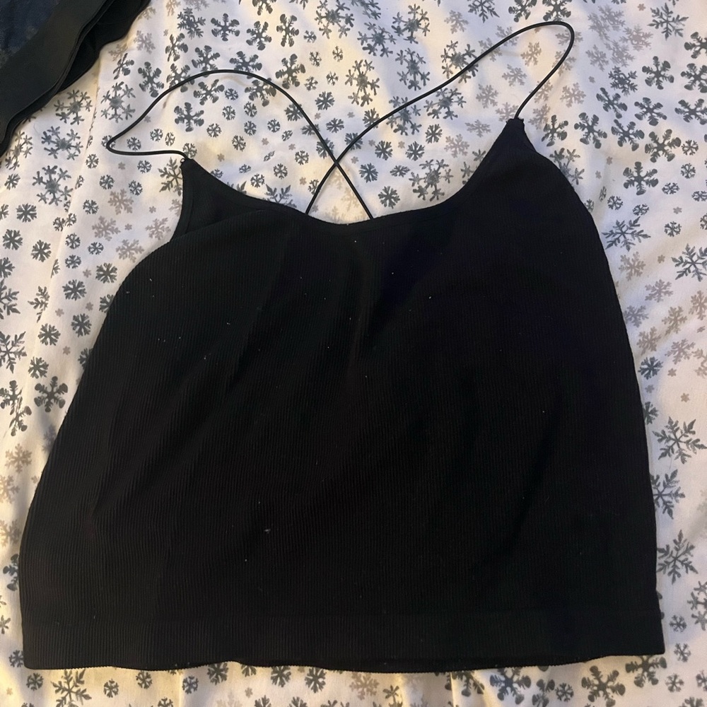 Black cropped tank top